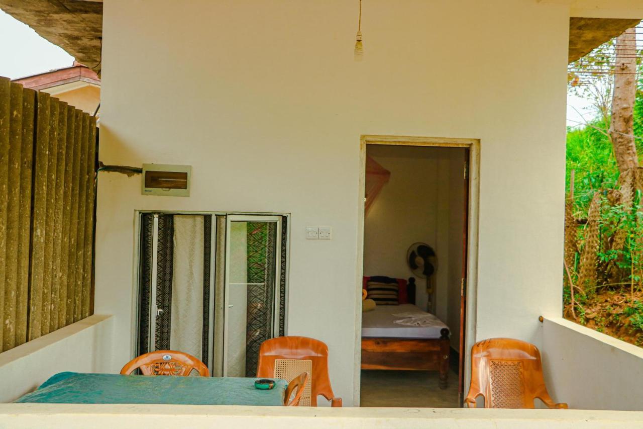 Sigiri Gayani Home Stay Sigiriya Esterno foto