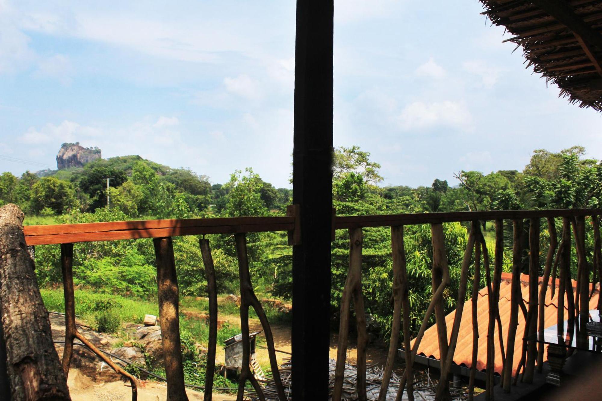 Sigiri Gayani Home Stay Sigiriya Esterno foto