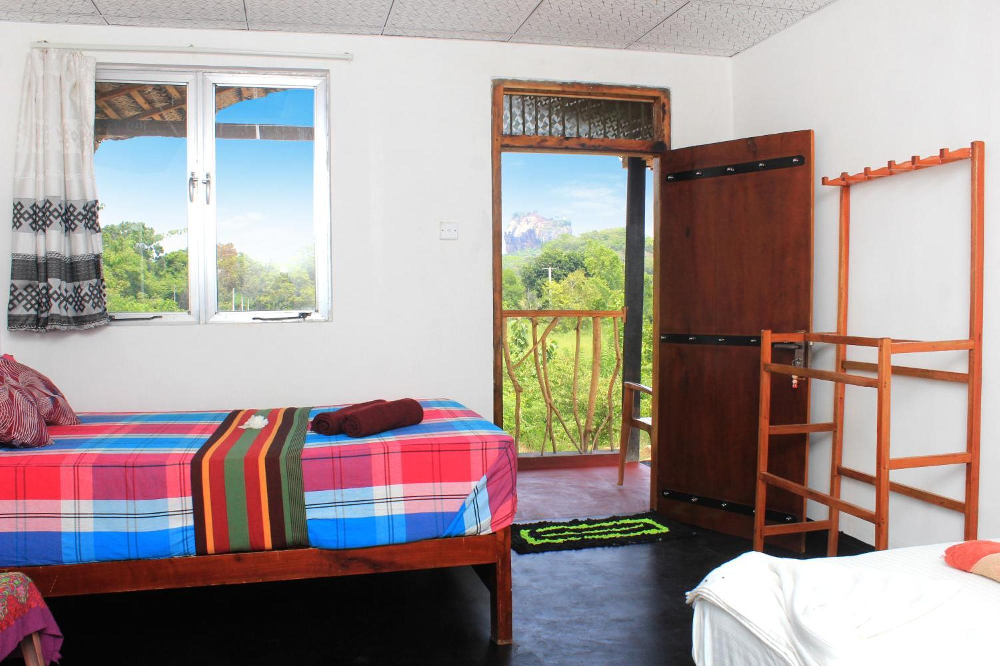 Sigiri Gayani Home Stay Sigiriya Esterno foto